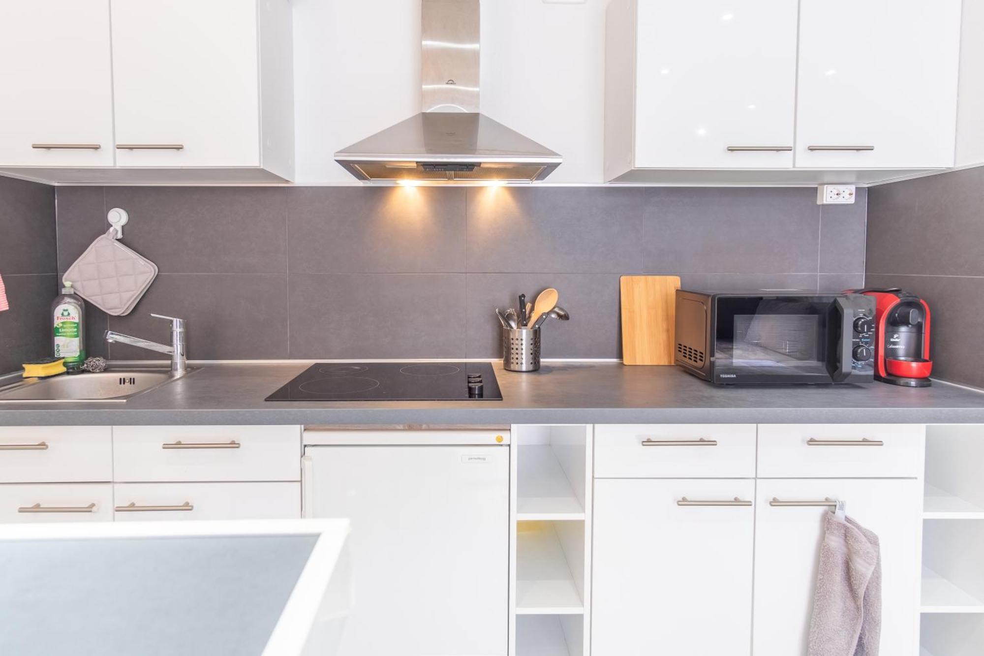 Arbeitsplatz, Tiefgaragenstellplatz, 4k Tv Netflix Apartamento